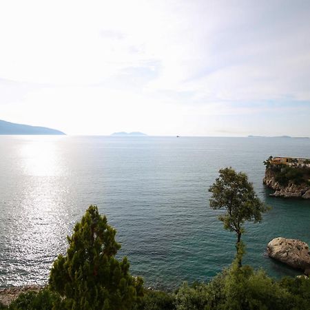Juar Hotel Vlorë Exterior foto